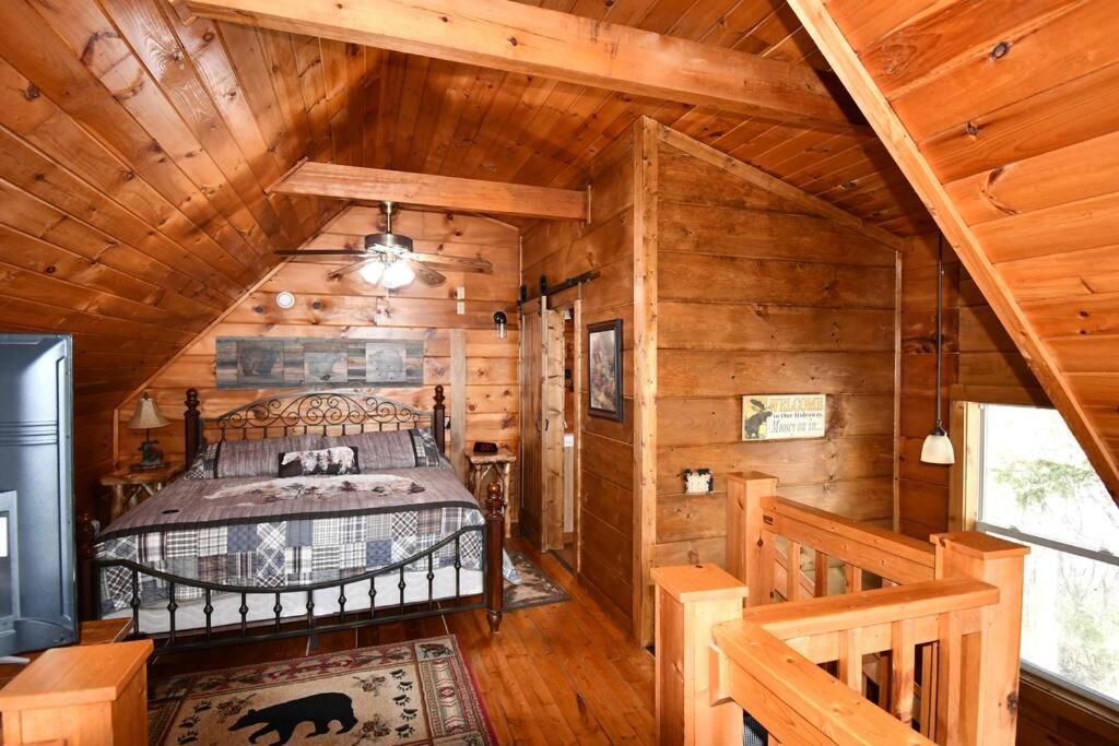 Bear Country Cabin سيفيرفيل المظهر الخارجي الصورة