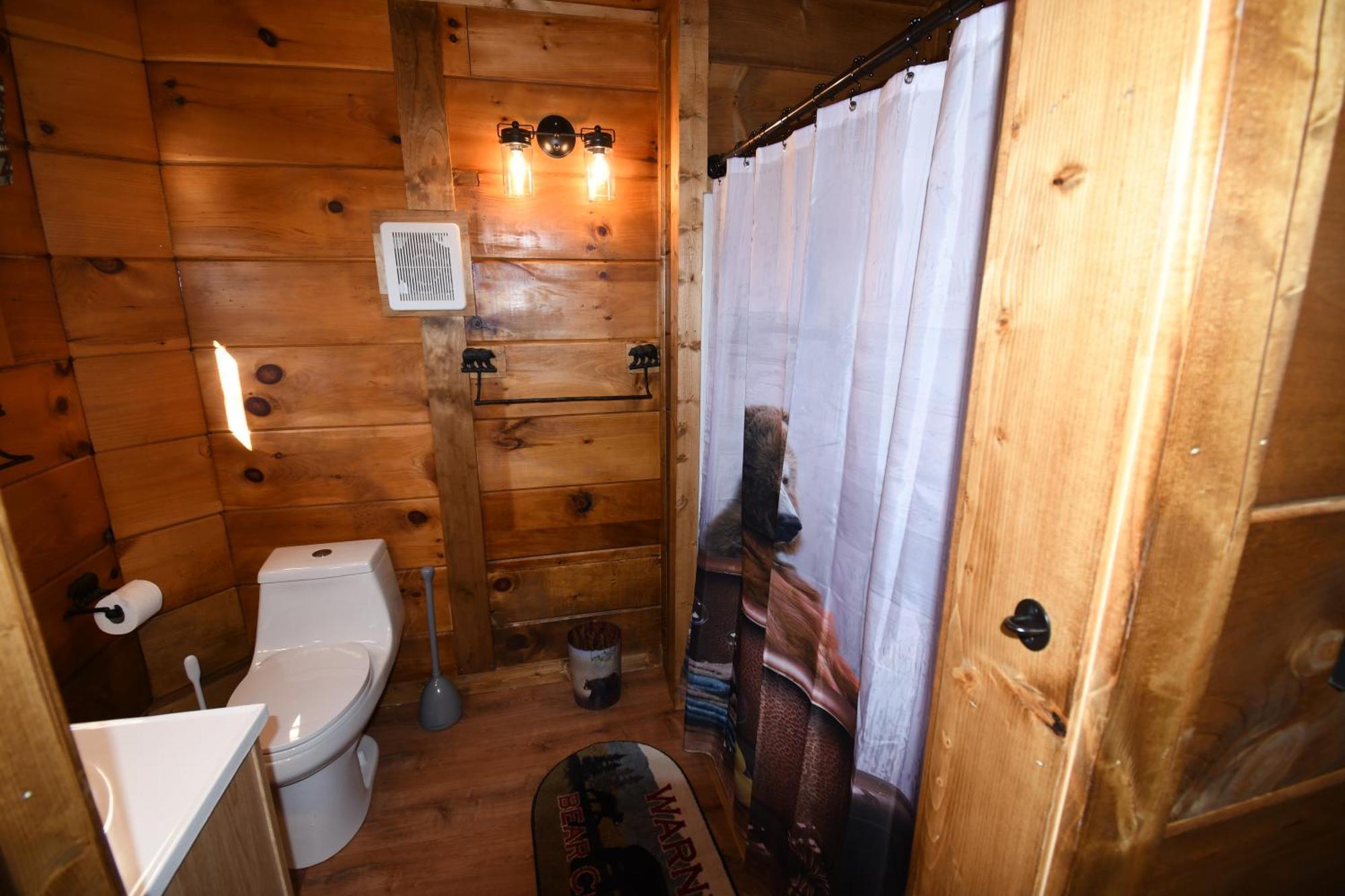 Bear Country Cabin سيفيرفيل المظهر الخارجي الصورة